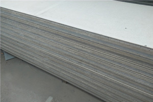 生產(chǎn)聚苯顆粒復(fù)合輕質(zhì)隔墻板為什么要加入硅灰？